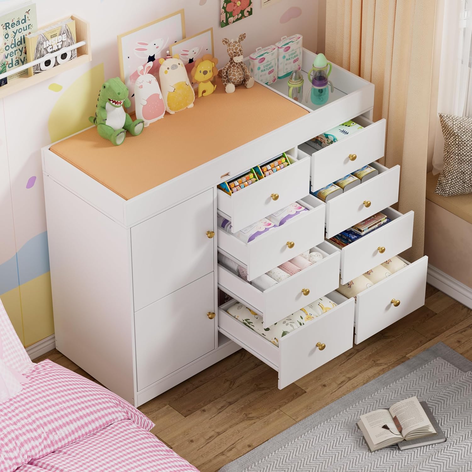 Пеленальный столик-комод, клас – обзор и цена Baby Nursery Dresser